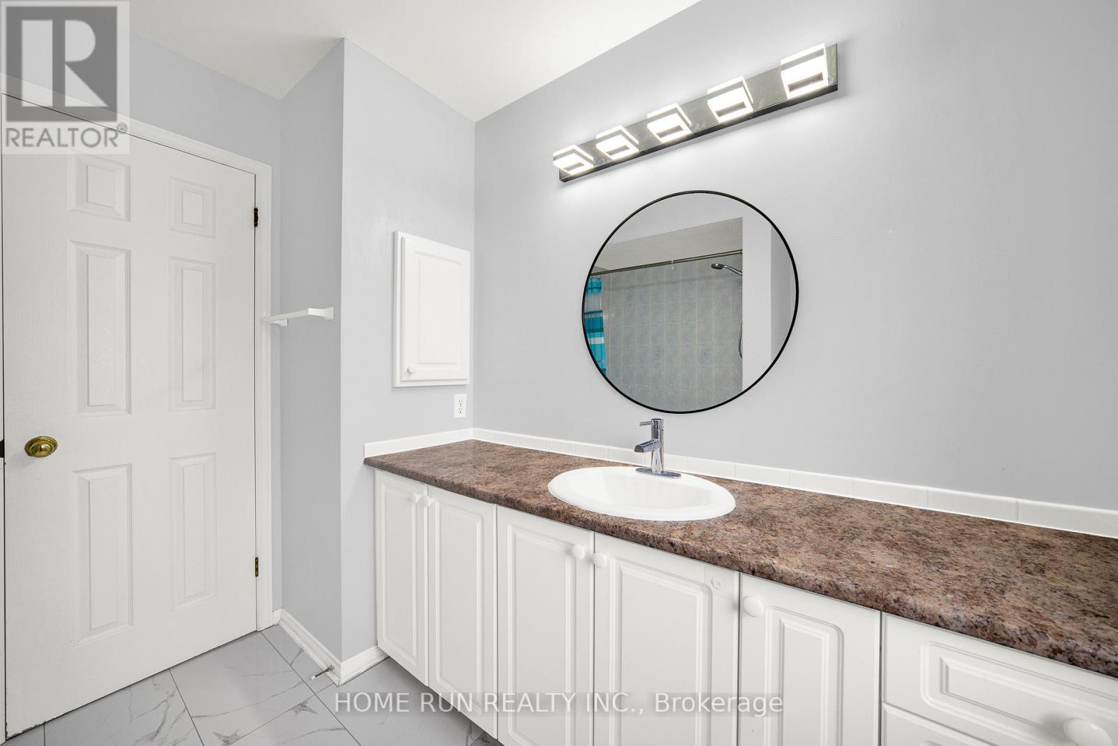 10 Pavona Street, Ottawa, Ontario  K2G 6T2 - Photo 37 - X12986146