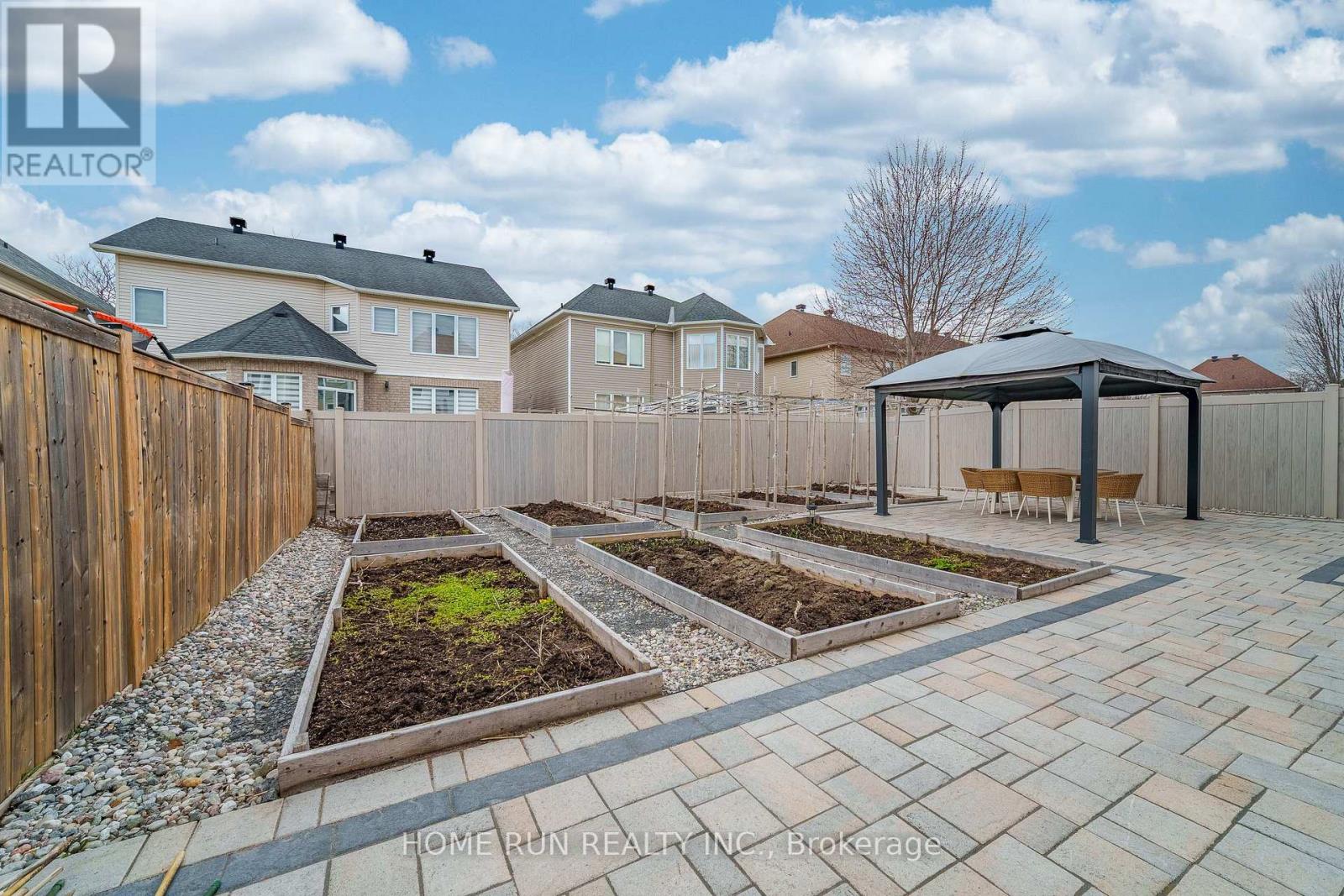 10 Pavona Street, Ottawa, Ontario  K2G 6T2 - Photo 42 - X12986146