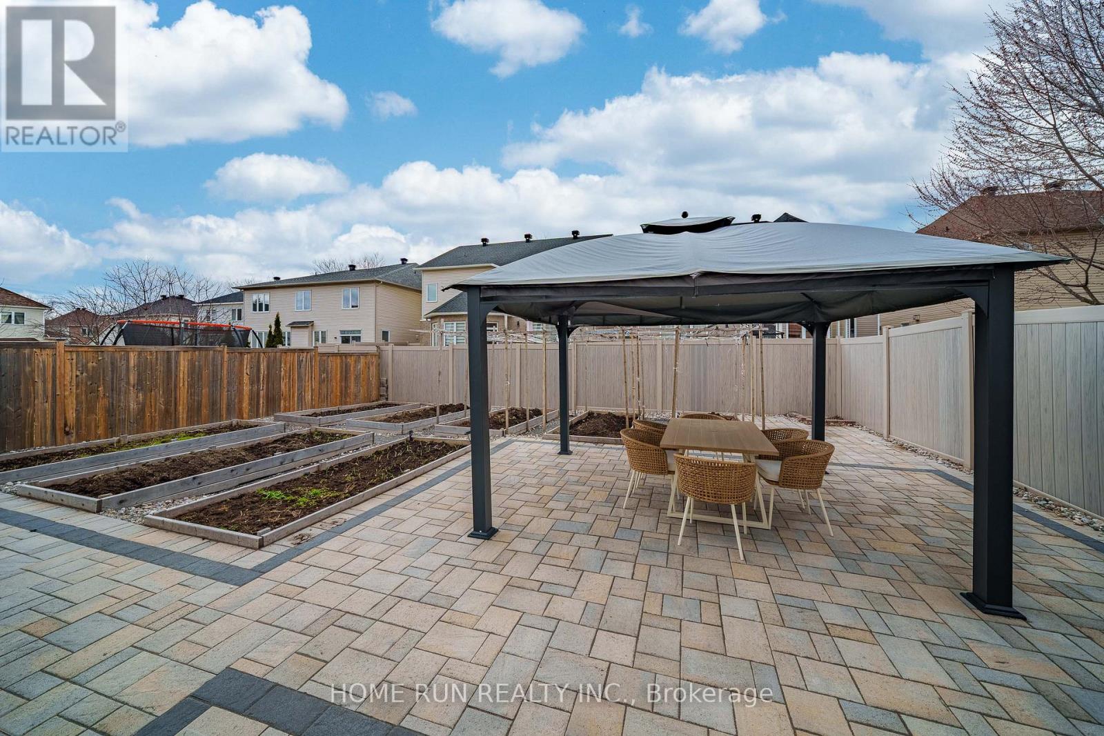 10 Pavona Street, Ottawa, Ontario  K2G 6T2 - Photo 45 - X12986146