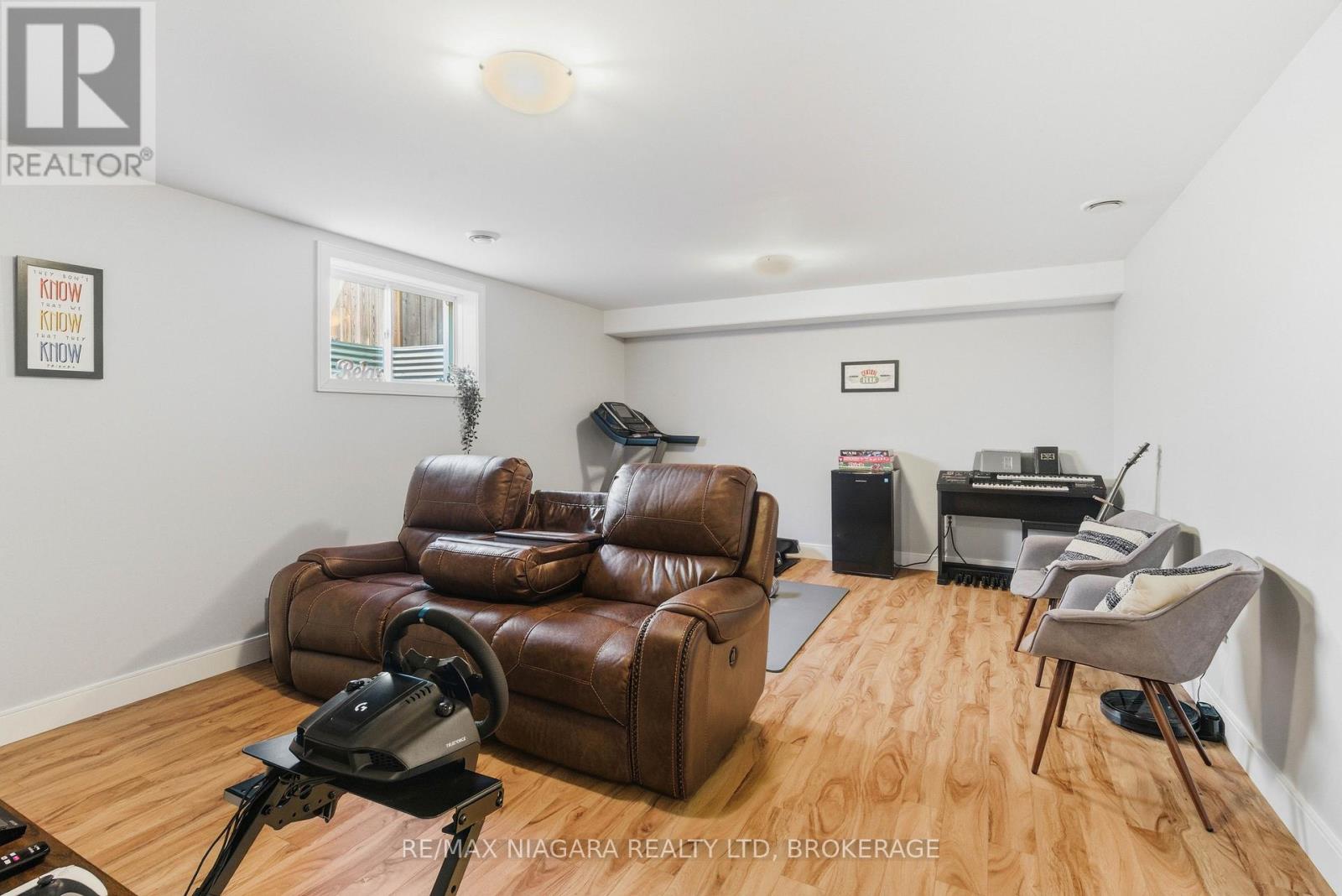 9 Granite Drive, Belleville, Ontario  K8P 4G3 - Photo 35 - X12986152