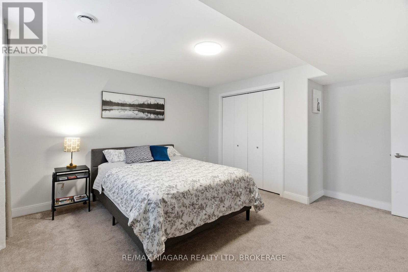 9 Granite Drive, Belleville, Ontario  K8P 4G3 - Photo 38 - X12986152