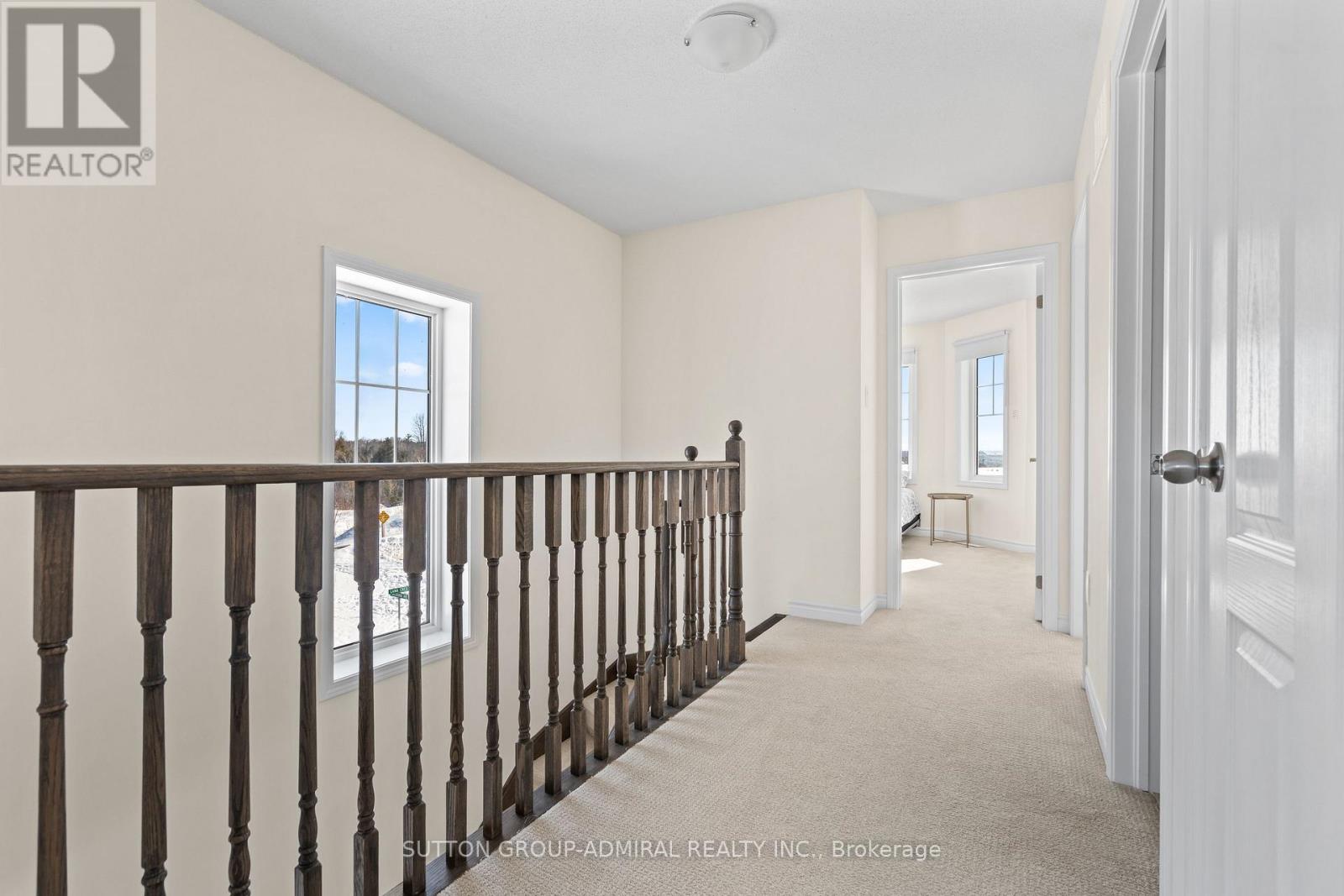 83 Shelburne Avenue, Wasaga Beach, Ontario  L9Z 0L2 - Photo 36 - S12986156