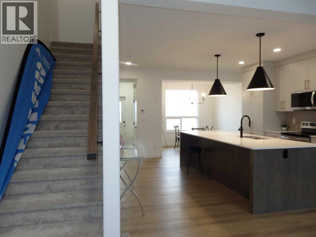 30 Inglis Crescent, Sylvan Lake, Alberta  T4S 0V3 - Photo 11 - A2223163