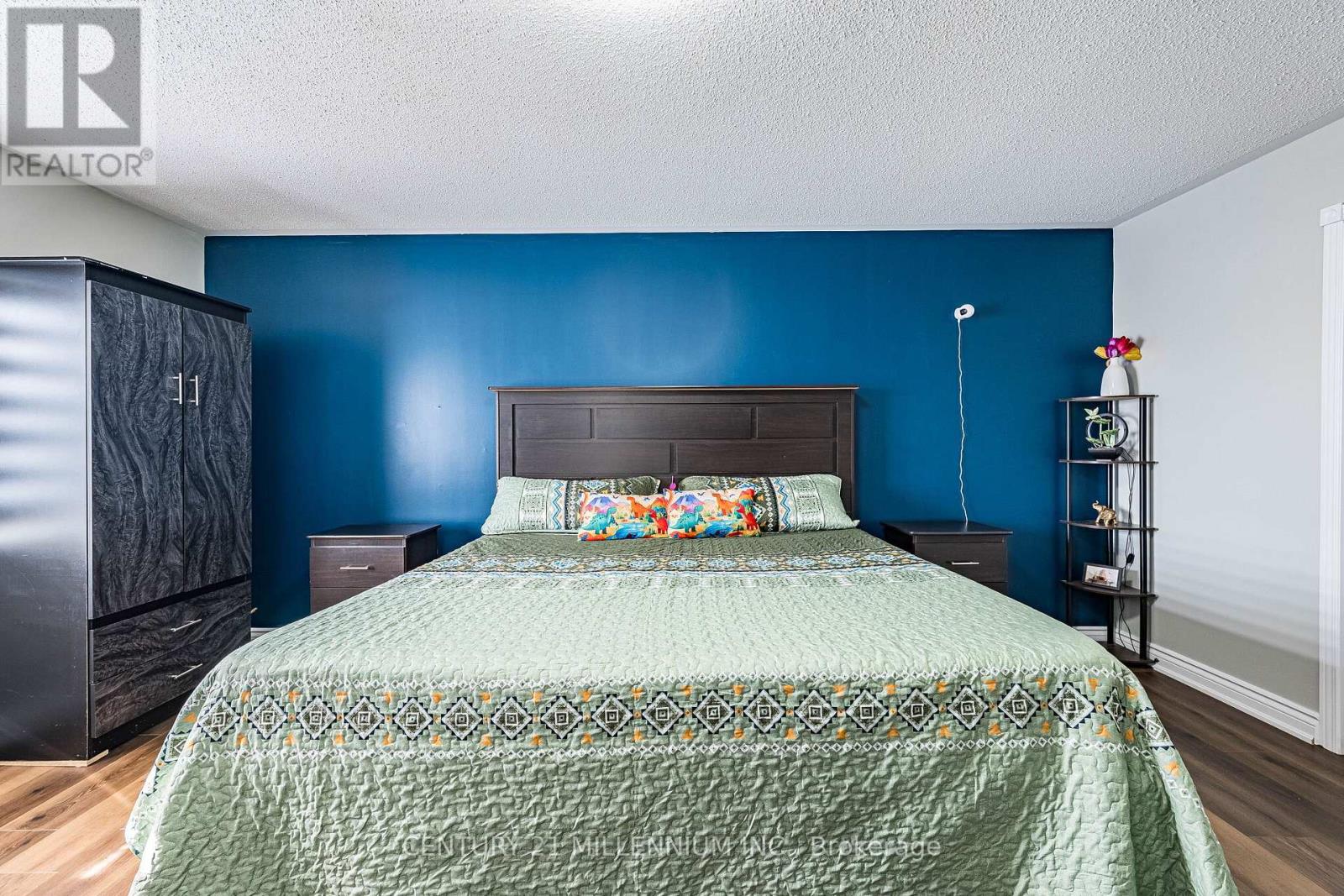 100 Monaco Court, Brampton, Ontario  L7A 1X2 - Photo 12 - W12985346