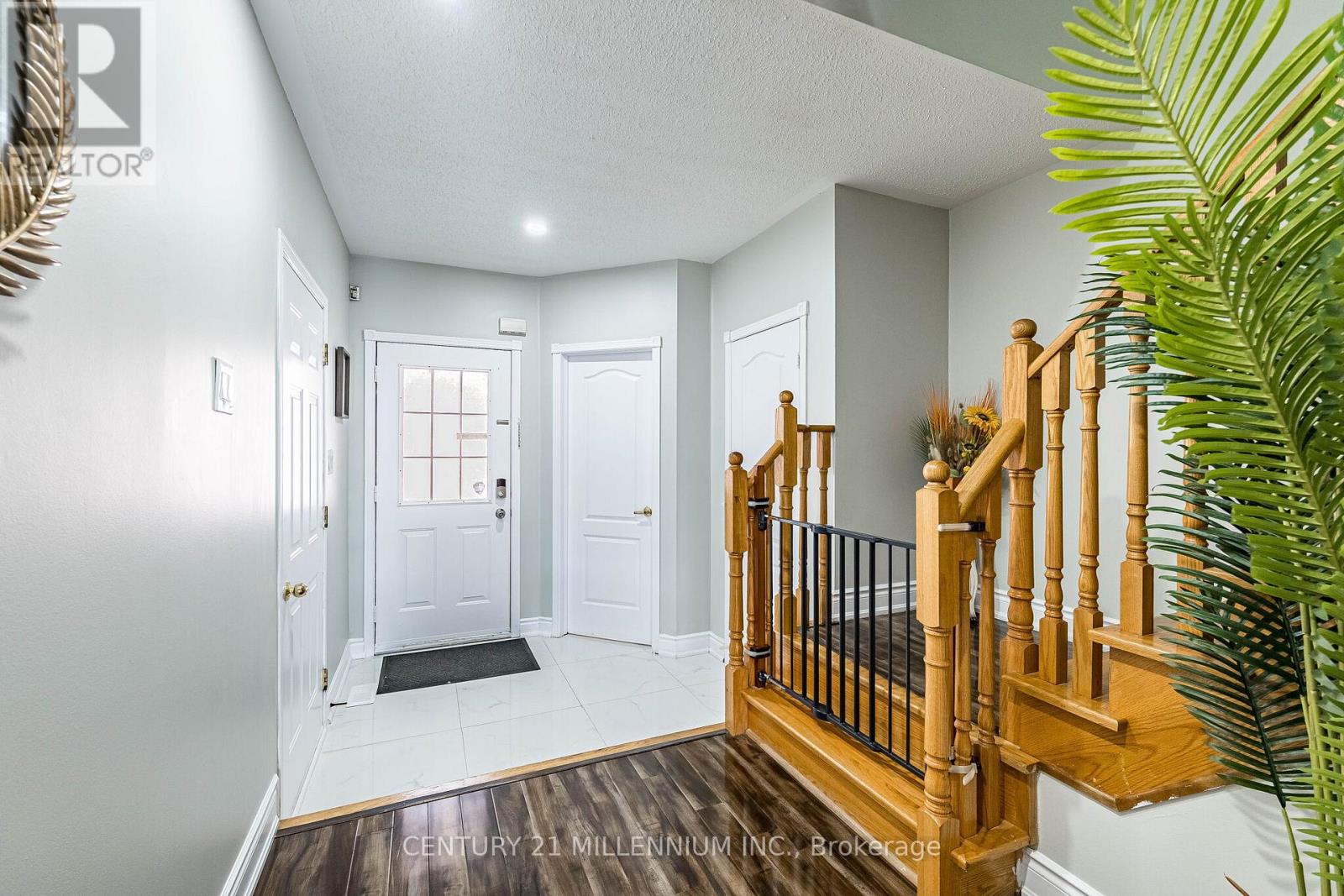 100 Monaco Court, Brampton, Ontario  L7A 1X2 - Photo 39 - W12985346