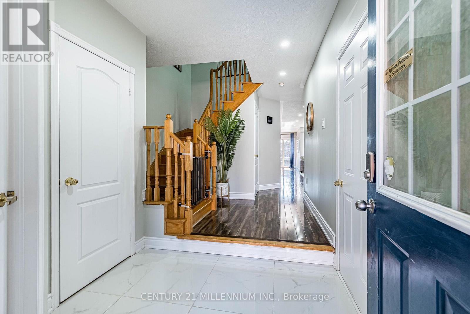 100 Monaco Court, Brampton, Ontario  L7A 1X2 - Photo 38 - W12985346