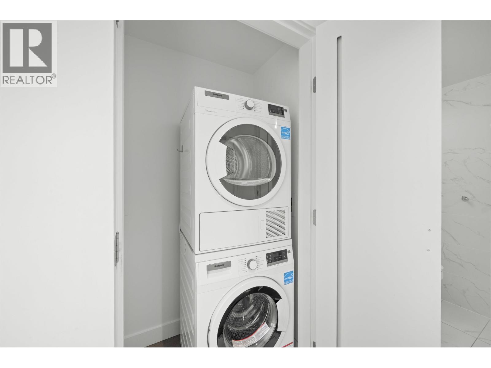 1501 8188 Fraser Street, Vancouver, British Columbia  V5X 0J8 - Photo 16 - R3110087