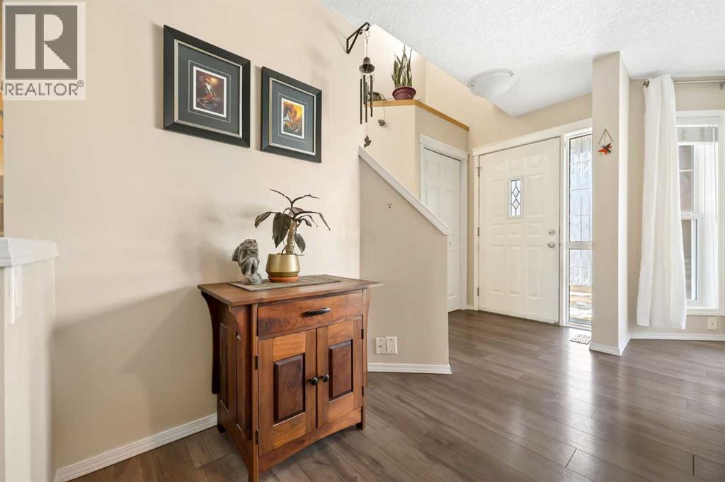 40 Eversyde Circle Sw, Calgary, Alberta  T2Y 4T3 - Photo 20 - A2299615