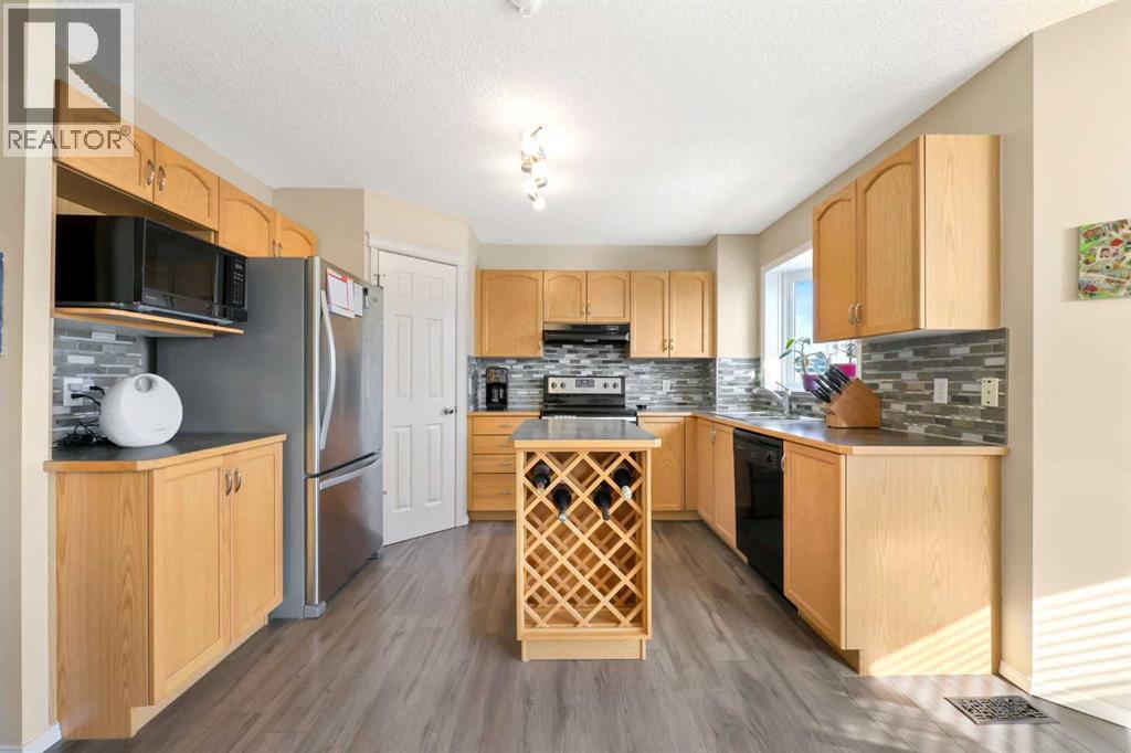 40 Eversyde Circle Sw, Calgary, Alberta  T2Y 4T3 - Photo 12 - A2299615