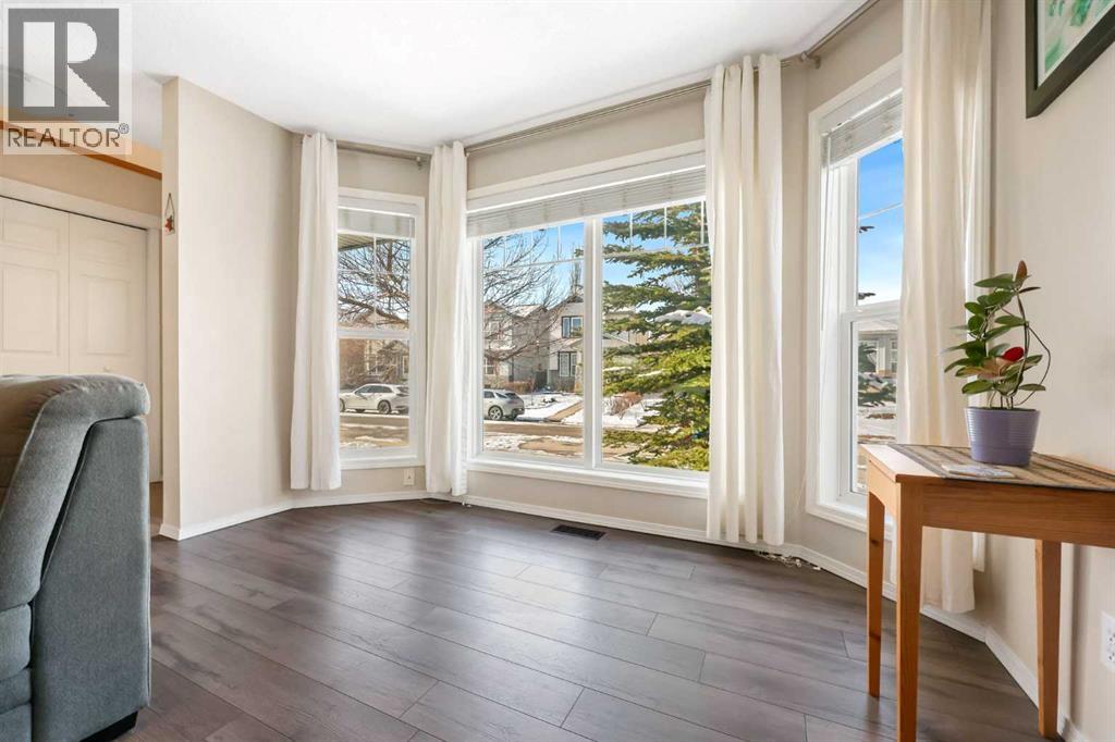 40 Eversyde Circle Sw, Calgary, Alberta  T2Y 4T3 - Photo 7 - A2299615
