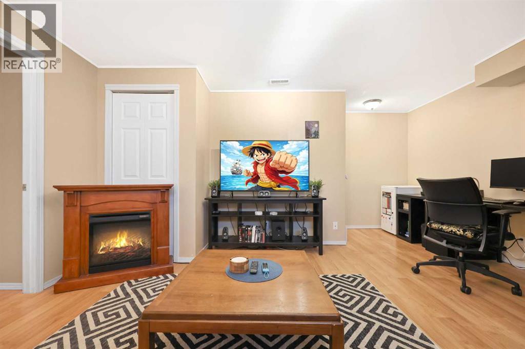 40 Eversyde Circle Sw, Calgary, Alberta  T2Y 4T3 - Photo 33 - A2299615