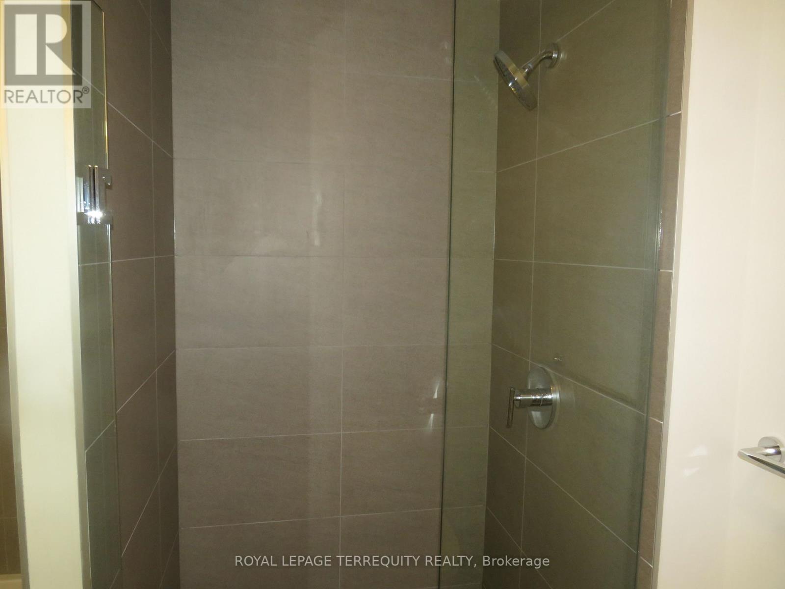 3304 - 35 Parliament Street, Toronto, Ontario  M5A 0Z5 - Photo 14 - C12986174