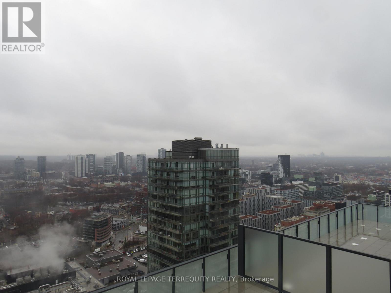 3304 - 35 Parliament Street, Toronto, Ontario  M5A 0Z5 - Photo 4 - C12986174