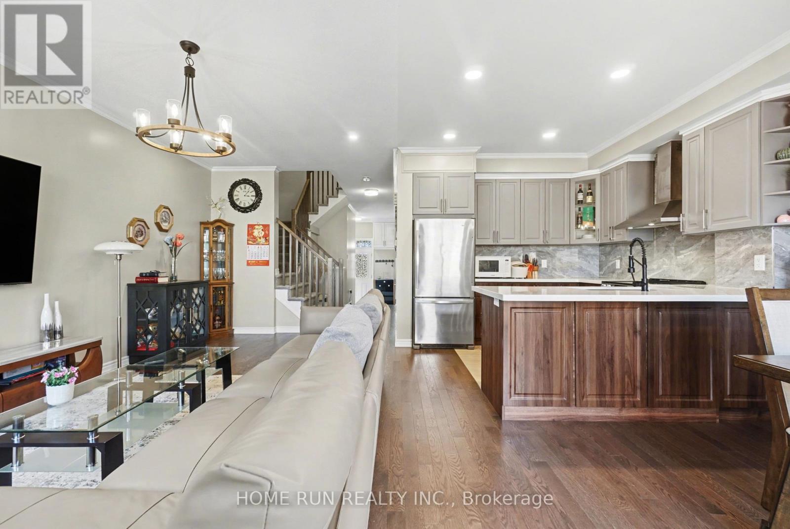 111 Mesa Drive, Ottawa, Ontario  K2J 6W1 - Photo 5 - X12986160