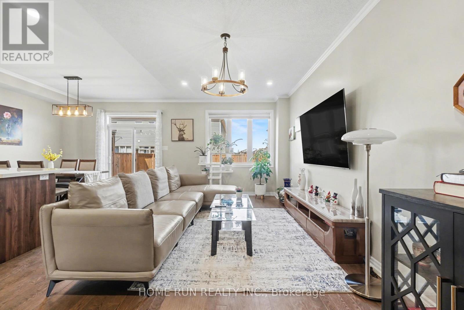 111 Mesa Drive, Ottawa, Ontario  K2J 6W1 - Photo 7 - X12986160