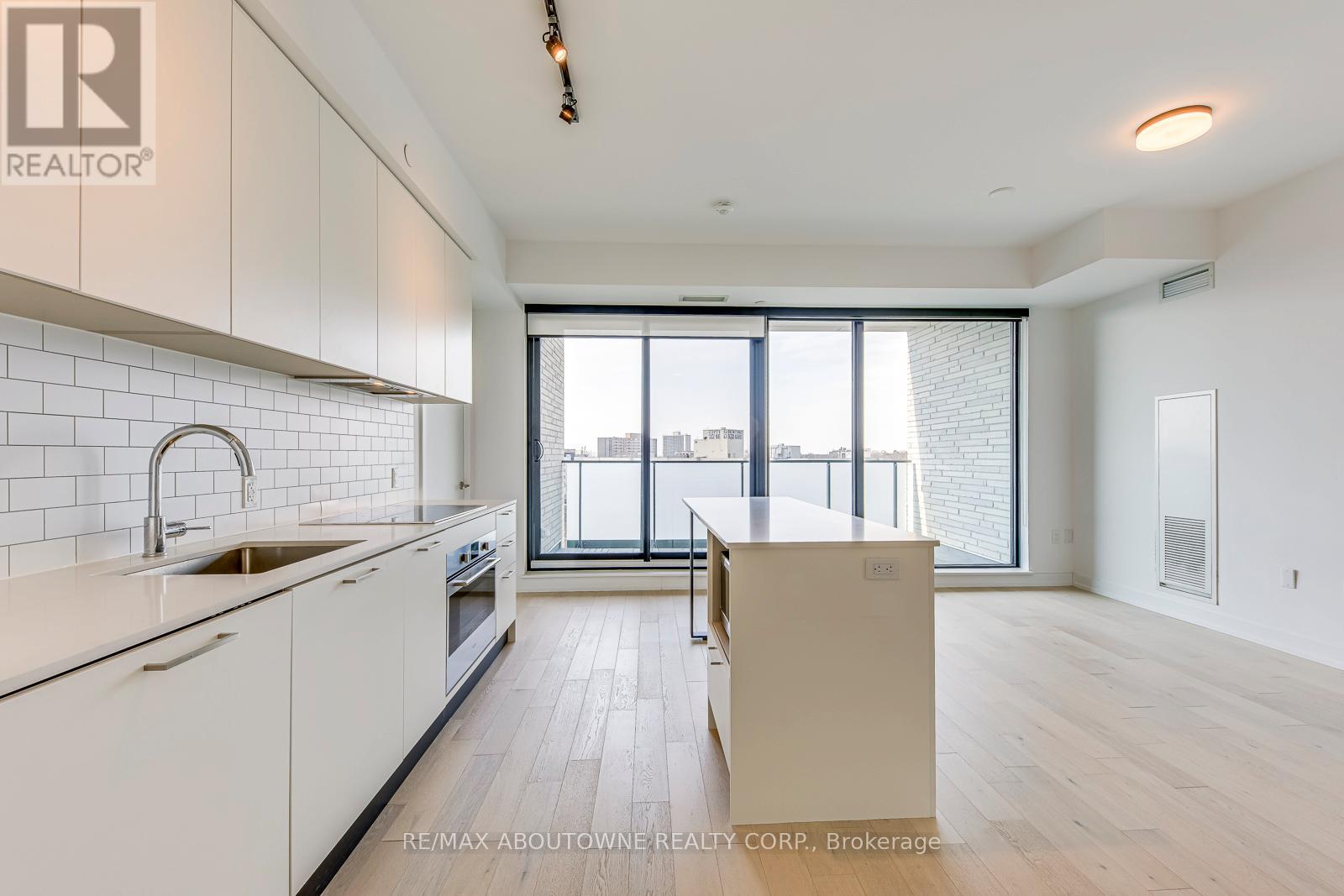 803 - 200 Sudbury Street, Toronto, Ontario  M6H 0H1 - Photo 8 - C12962354