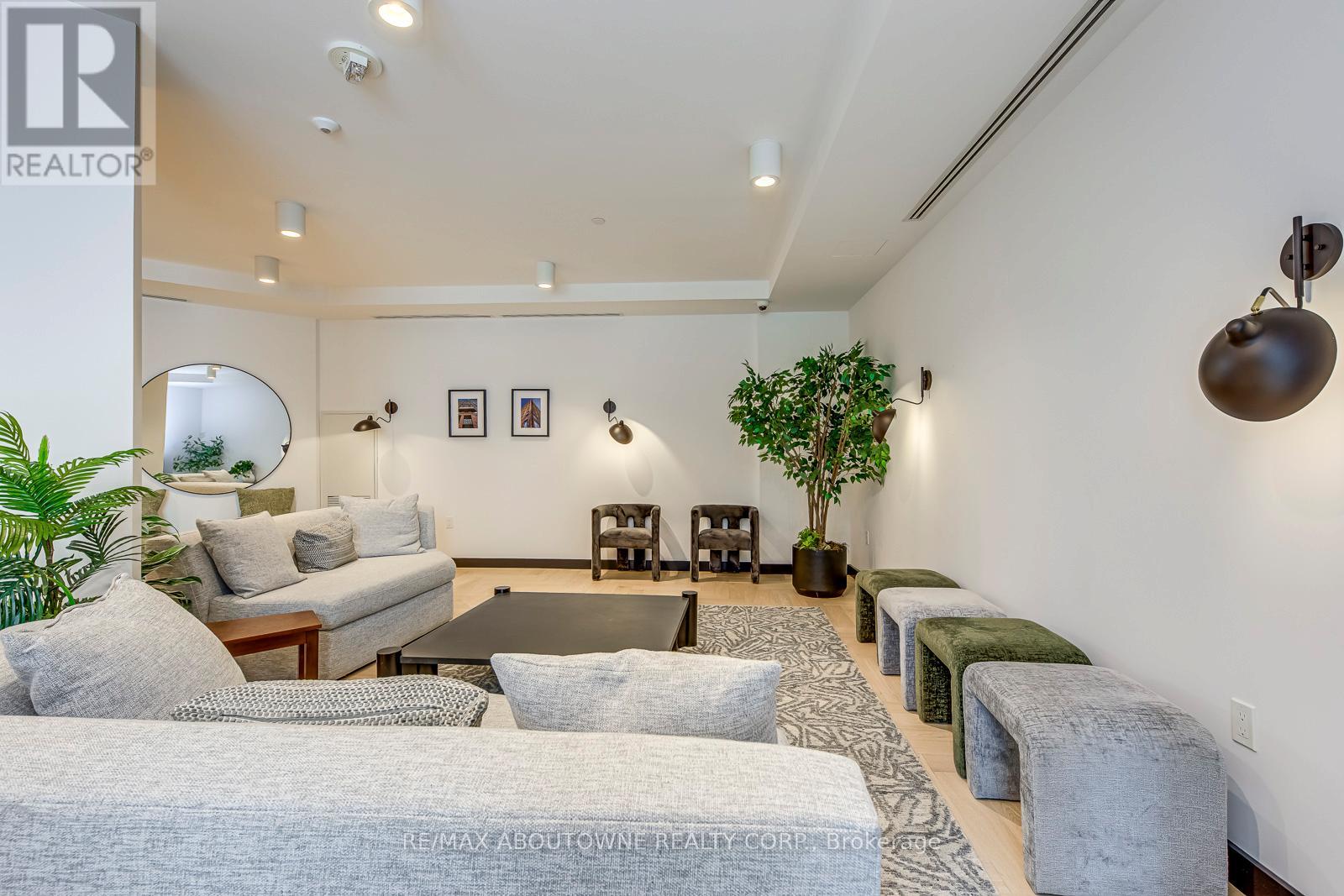 803 - 200 Sudbury Street, Toronto, Ontario  M6H 0H1 - Photo 32 - C12962354