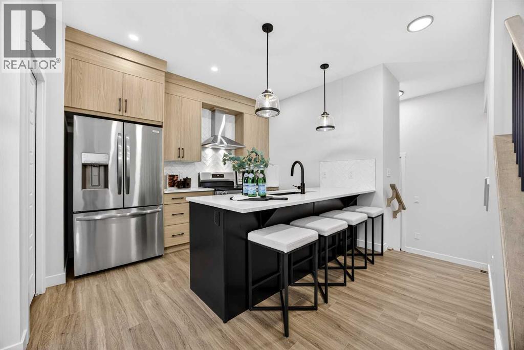 306 Alpine Boulevard, Calgary, Alberta  T2Y 0Y4 - Photo 13 - A2270684