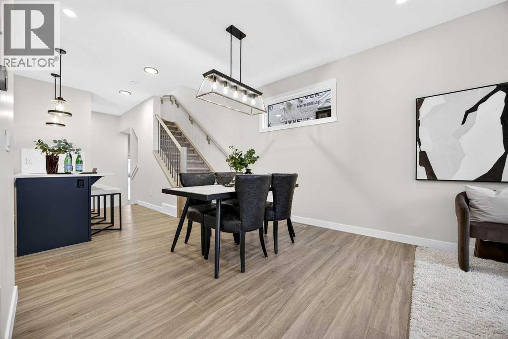 306 Alpine Boulevard, Calgary, Alberta  T2Y 0Y4 - Photo 7 - A2270684