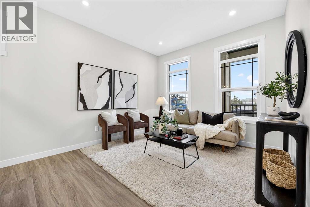 306 Alpine Boulevard, Calgary, Alberta  T2Y 0Y4 - Photo 3 - A2270684