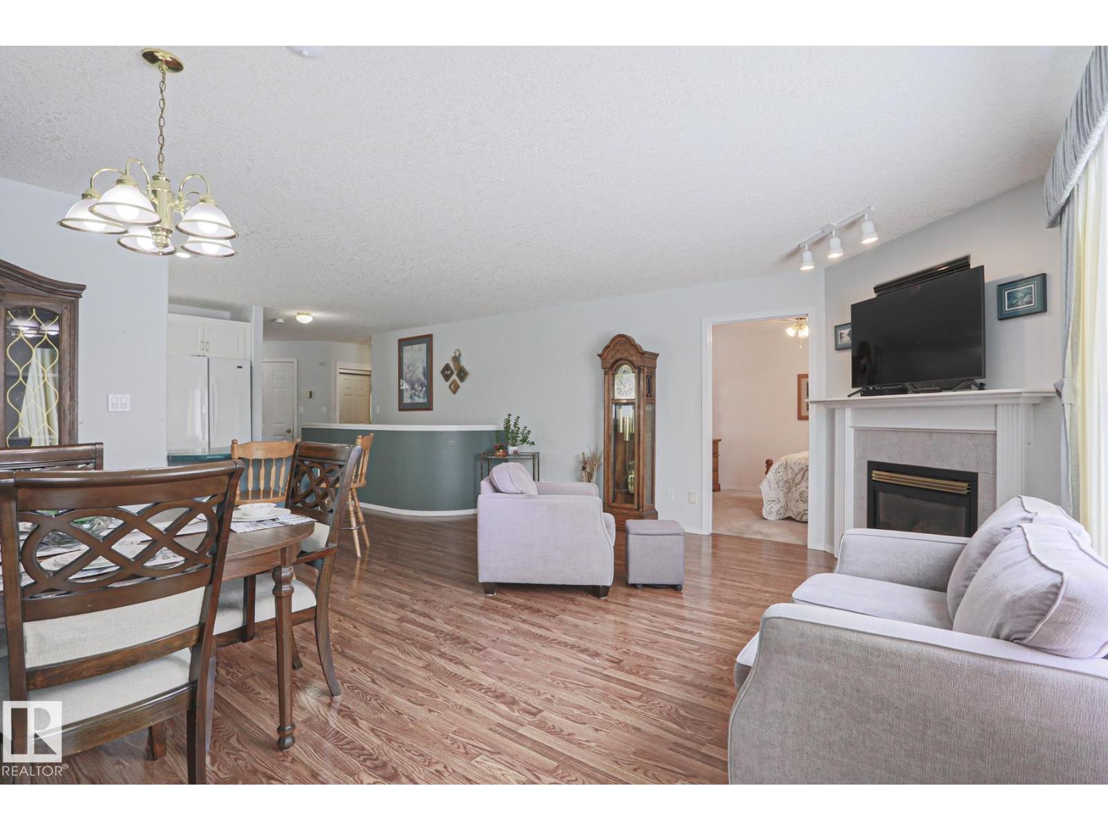 116 Maisonette Vg, Leduc, Alberta  T9E 6T1 - Photo 4 - E4481355