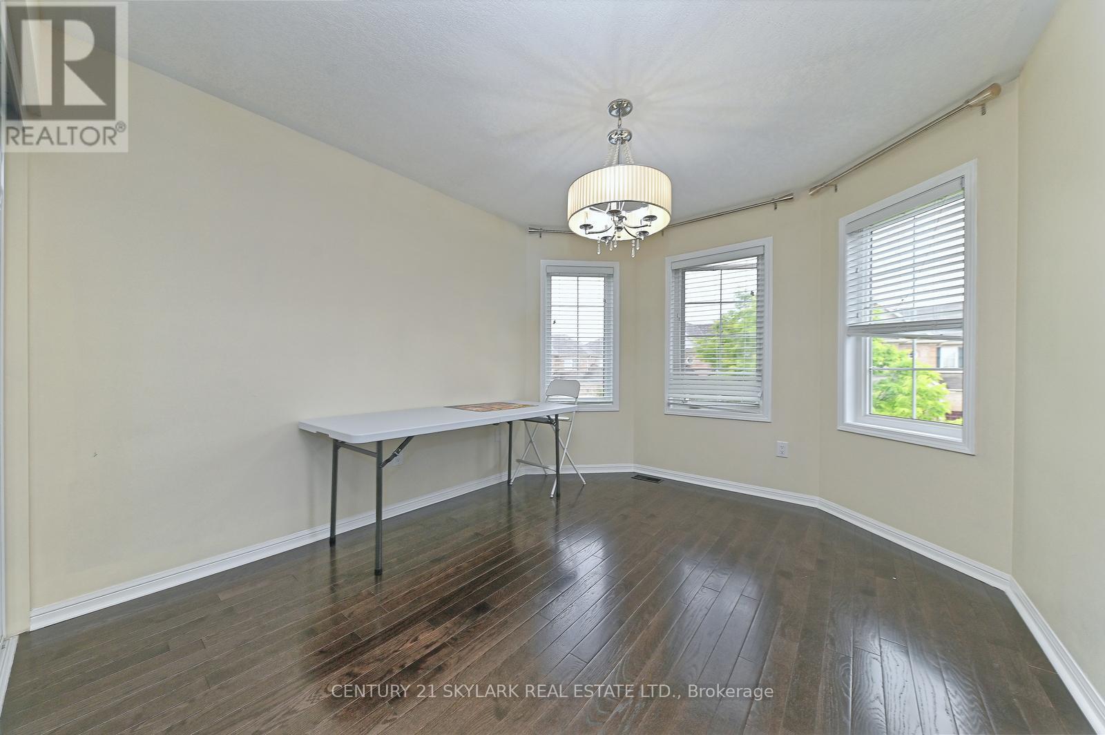 24 Dalton Drive, Cambridge, Ontario  N3C 0E7 - Photo 30 - X12986168