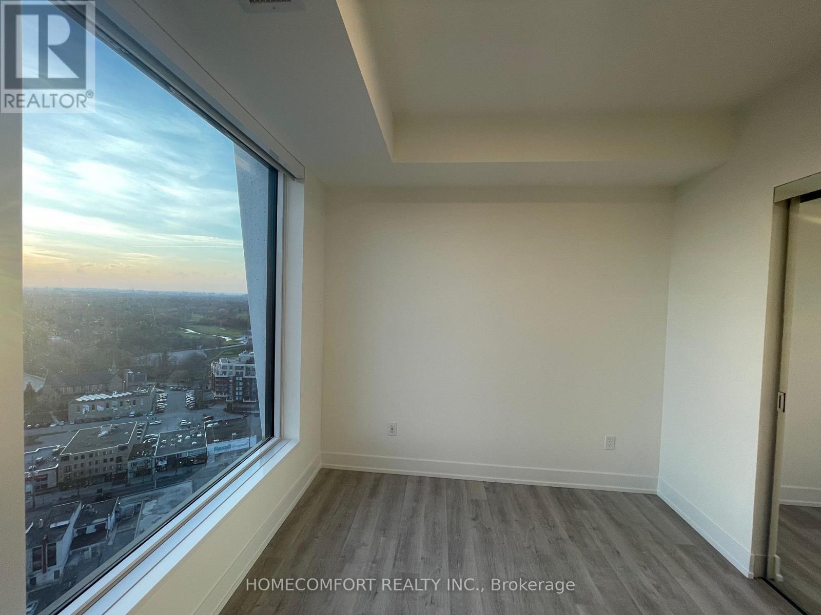 2512 - 60 Central Park Road Way, Toronto, Ontario  M9A 0E6 - Photo 30 - W12980770