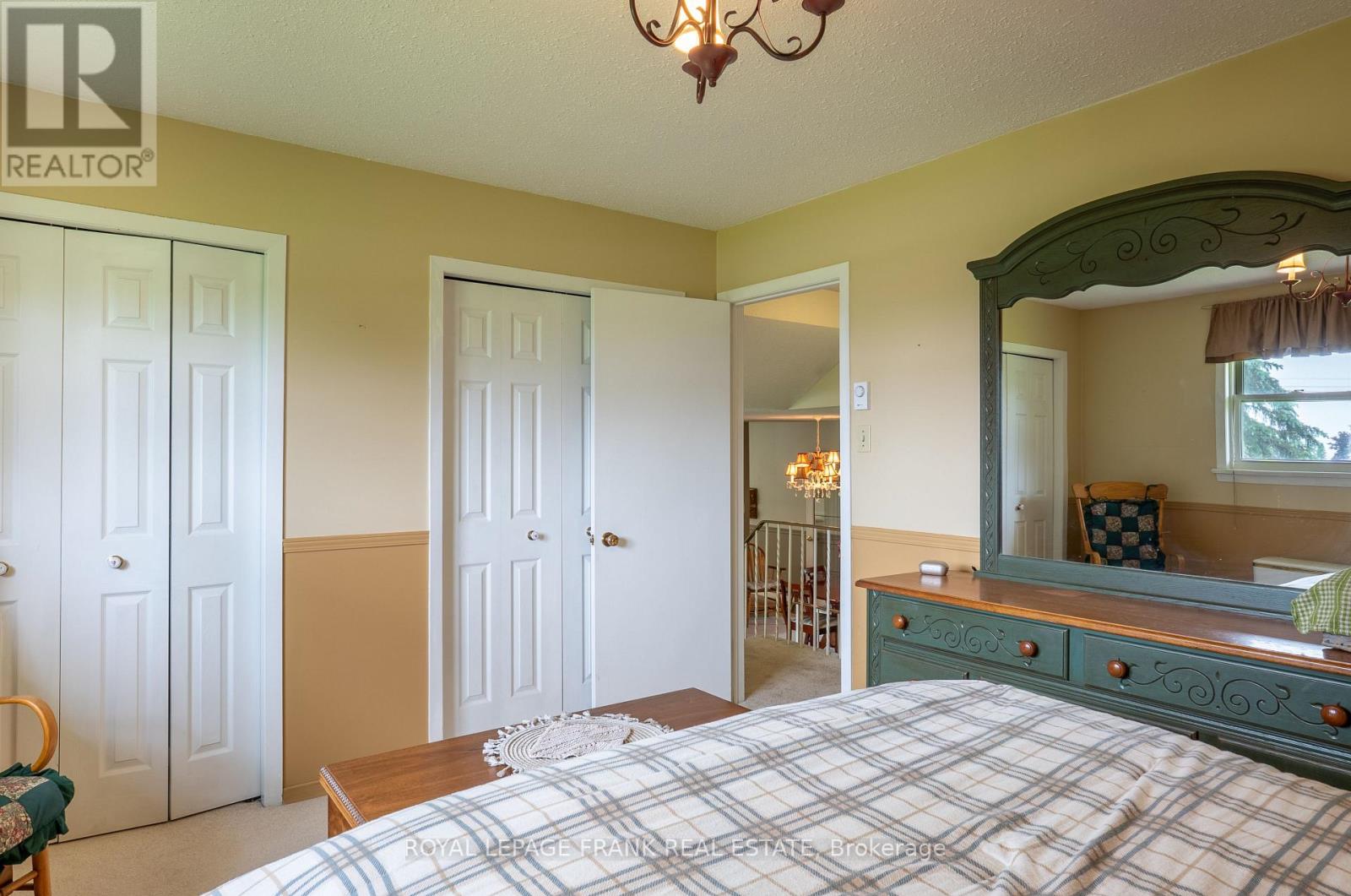 383 Old Surrey Lane, Kawartha Lakes, Ontario  K0M 1A0 - Photo 17 - X12594004