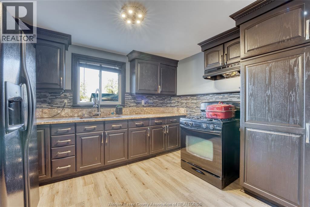 625 Sydenham Street, Colchester, Ontario  N0R 1G0 - Photo 12 - 26006050