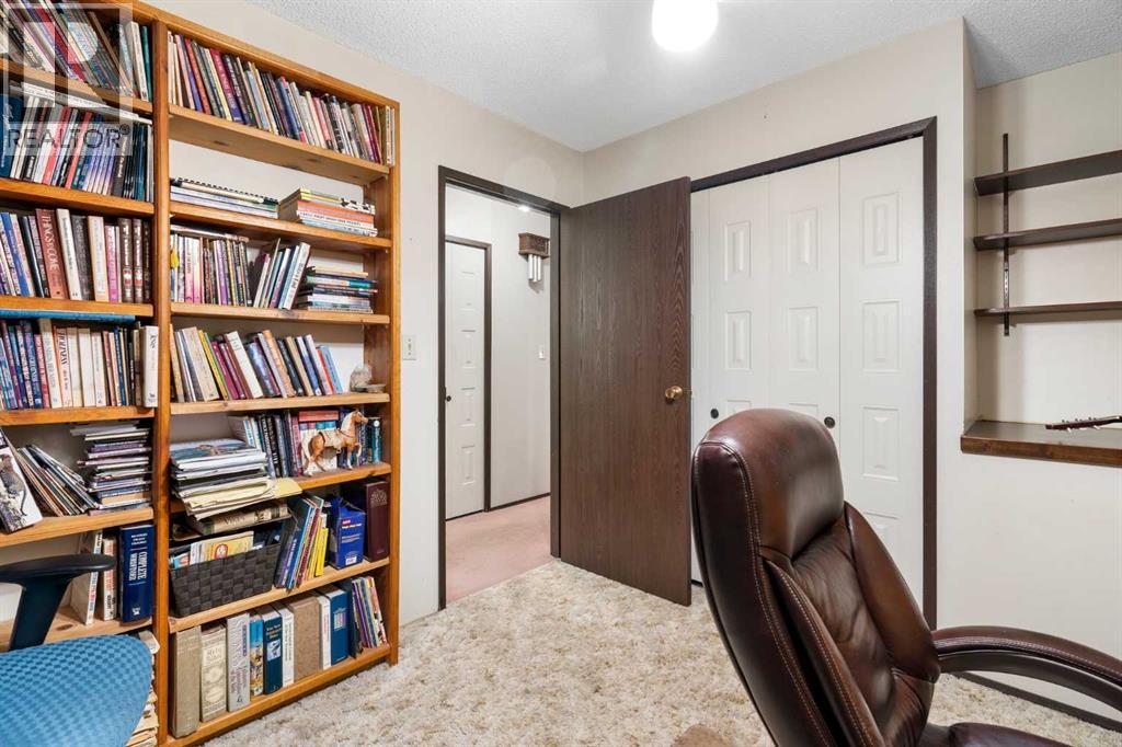 4214 50 Avenue, Olds, Alberta  T4H 1A5 - Photo 17 - A2287035