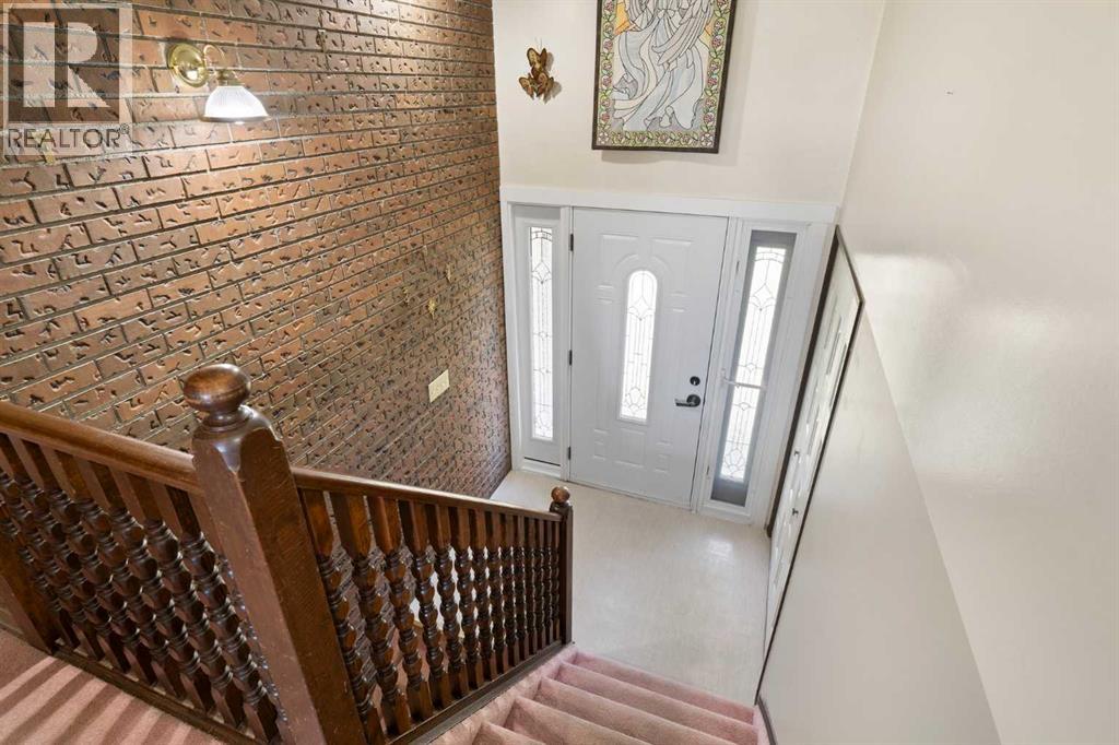 4214 50 Avenue, Olds, Alberta  T4H 1A5 - Photo 5 - A2287035