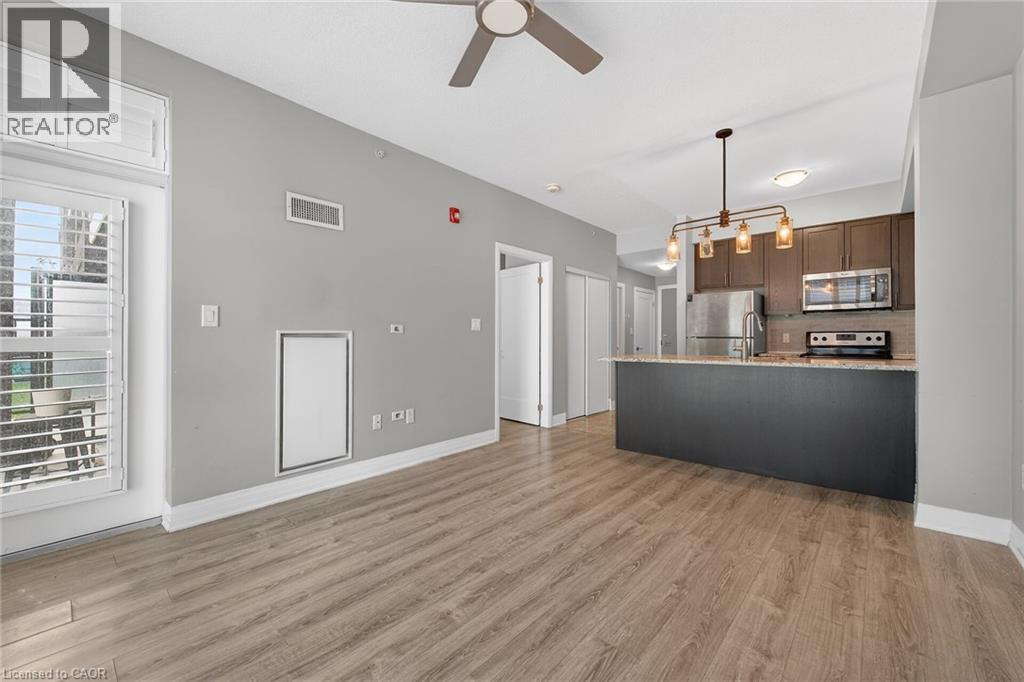 10 Concord Place Unit# 110, Grimsby, Ontario  L3M 0G6 - Photo 11 - 40807643