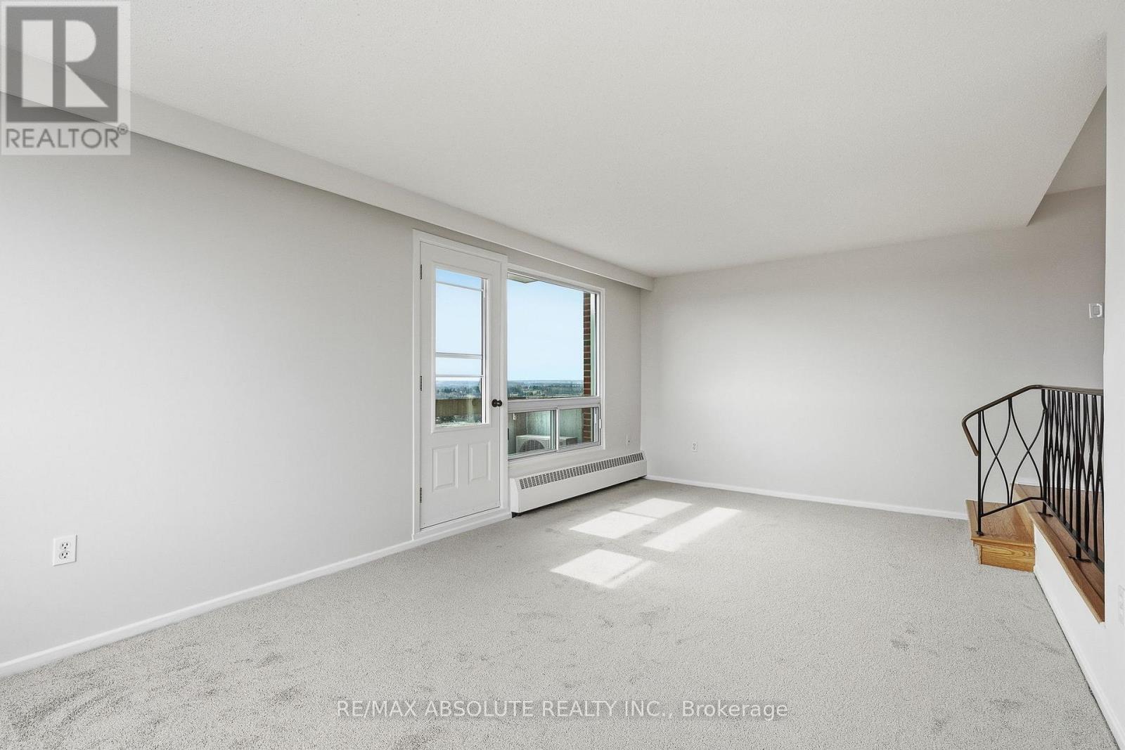 1010 - 915 Elmsmere Road, Ottawa, Ontario  K1J 8H8 - Photo 11 - X12986190