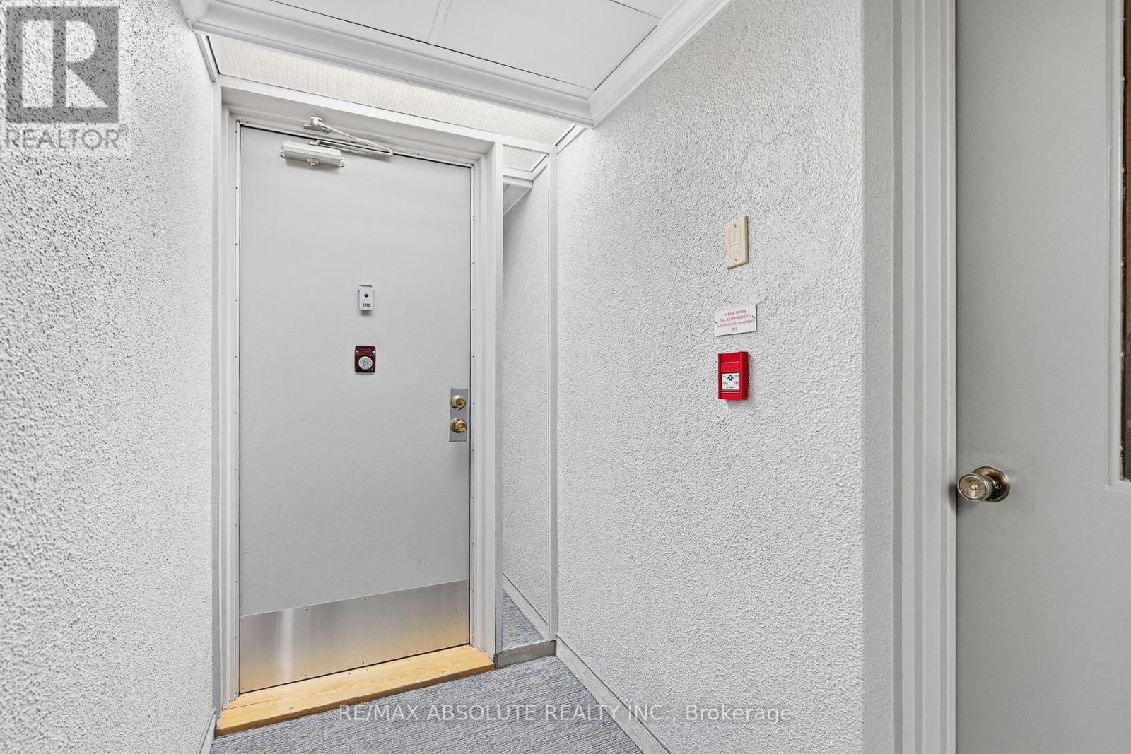 1010 - 915 Elmsmere Road, Ottawa, Ontario  K1J 8H8 - Photo 6 - X12986190