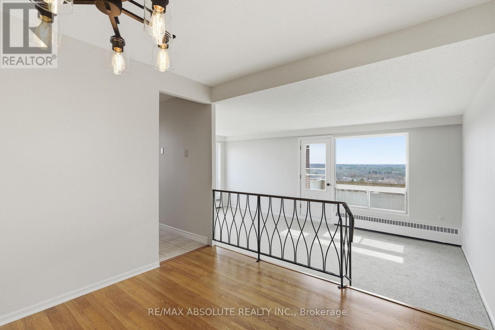 1010 - 915 Elmsmere Road, Ottawa, Ontario  K1J 8H8 - Photo 8 - X12986190