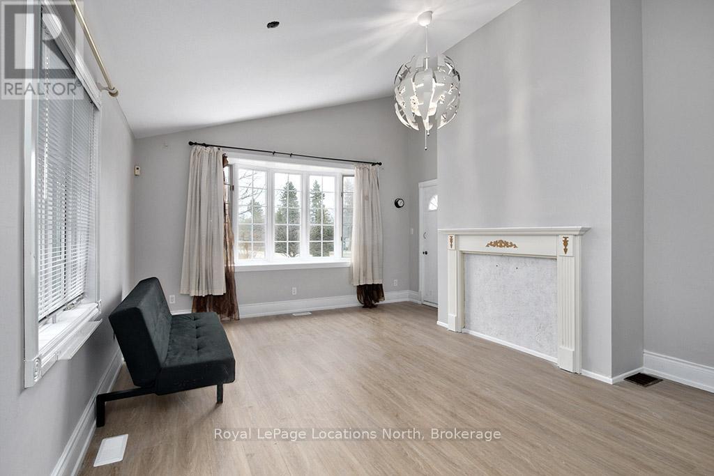 252 Swiss Meadows Boulevard, Blue Mountains, Ontario  N0H 2E0 - Photo 17 - X12986202