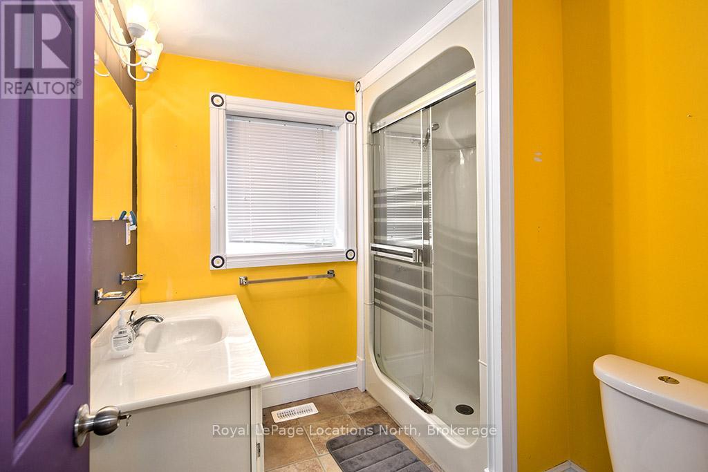 252 Swiss Meadows Boulevard, Blue Mountains, Ontario  N0H 2E0 - Photo 21 - X12986202