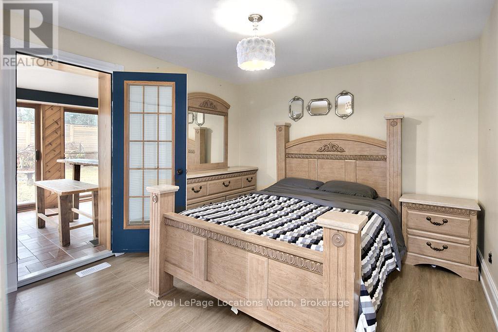 252 Swiss Meadows Boulevard, Blue Mountains, Ontario  N0H 2E0 - Photo 22 - X12986202