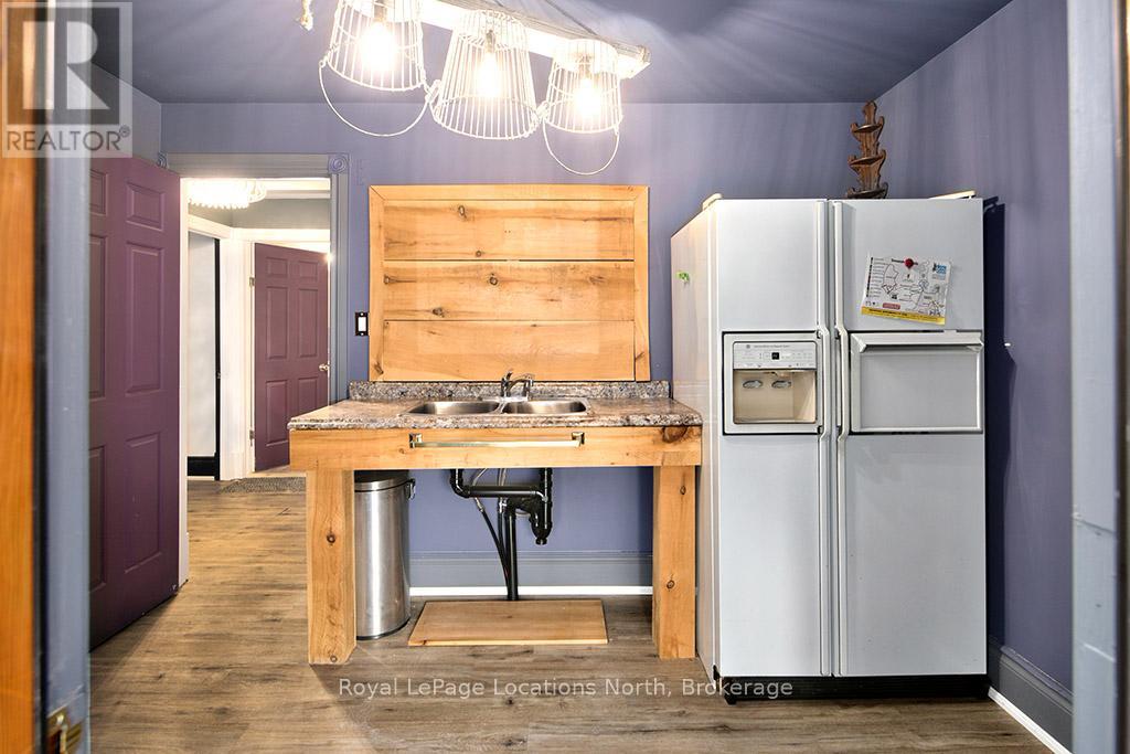 252 Swiss Meadows Boulevard, Blue Mountains, Ontario  N0H 2E0 - Photo 23 - X12986202