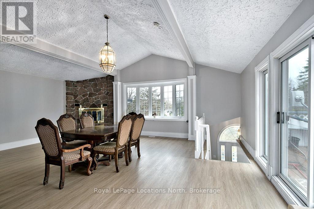 252 Swiss Meadows Boulevard, Blue Mountains, Ontario  N0H 2E0 - Photo 4 - X12986202