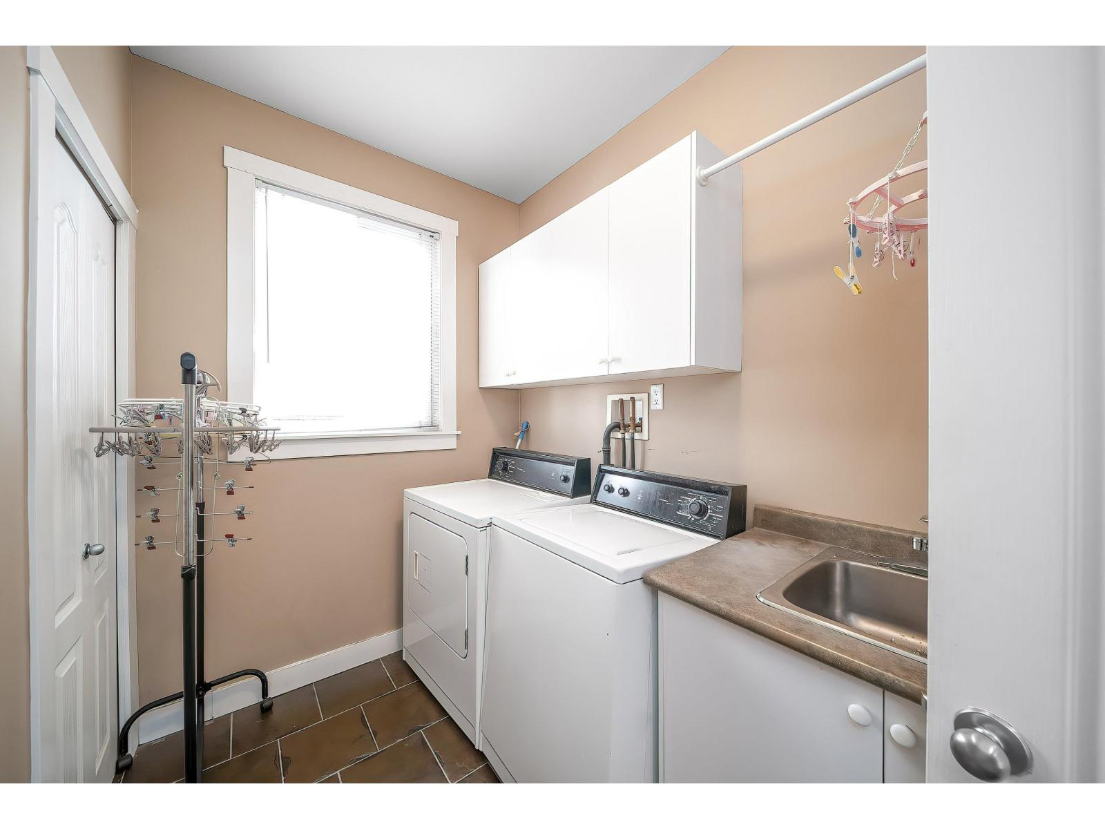 15959 110a Avenue, Surrey, British Columbia  V4N 4Y2 - Photo 30 - R3108105