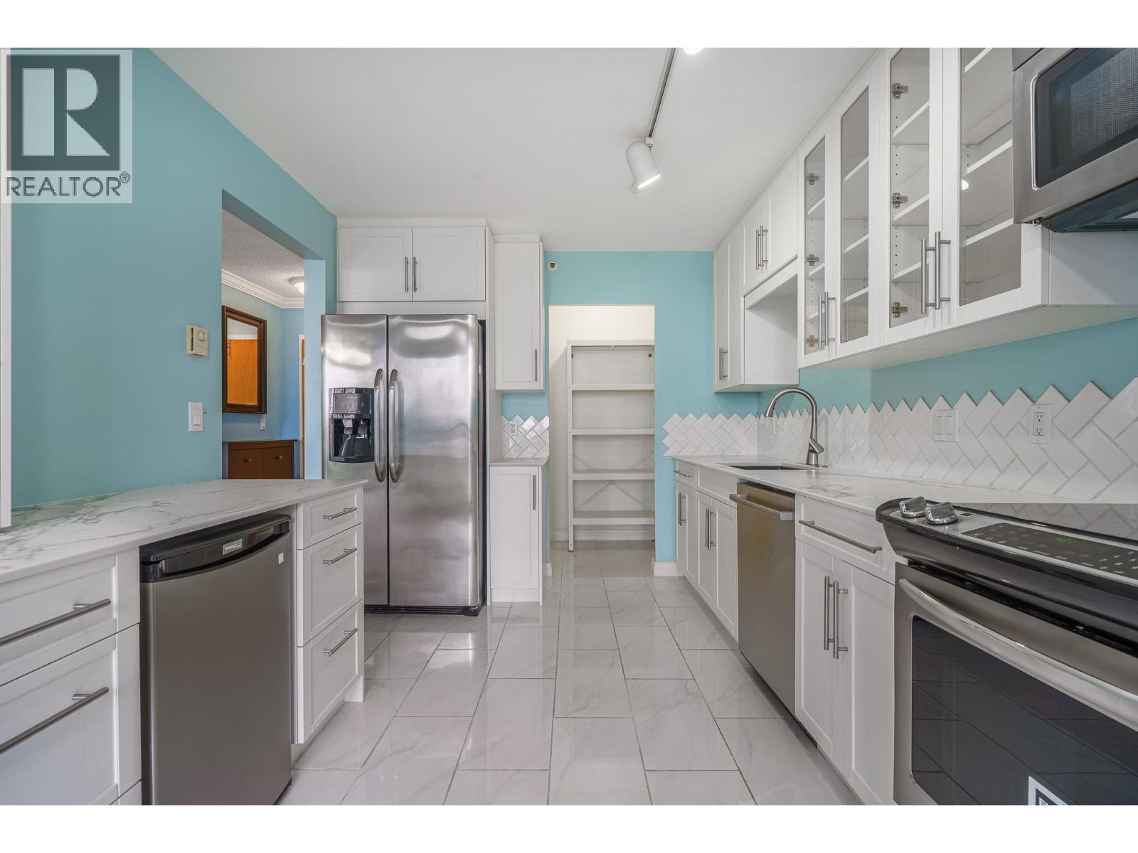 1203 545 Austin Avenue, Coquitlam, British Columbia  V3K 6R4 - Photo 11 - R3110050