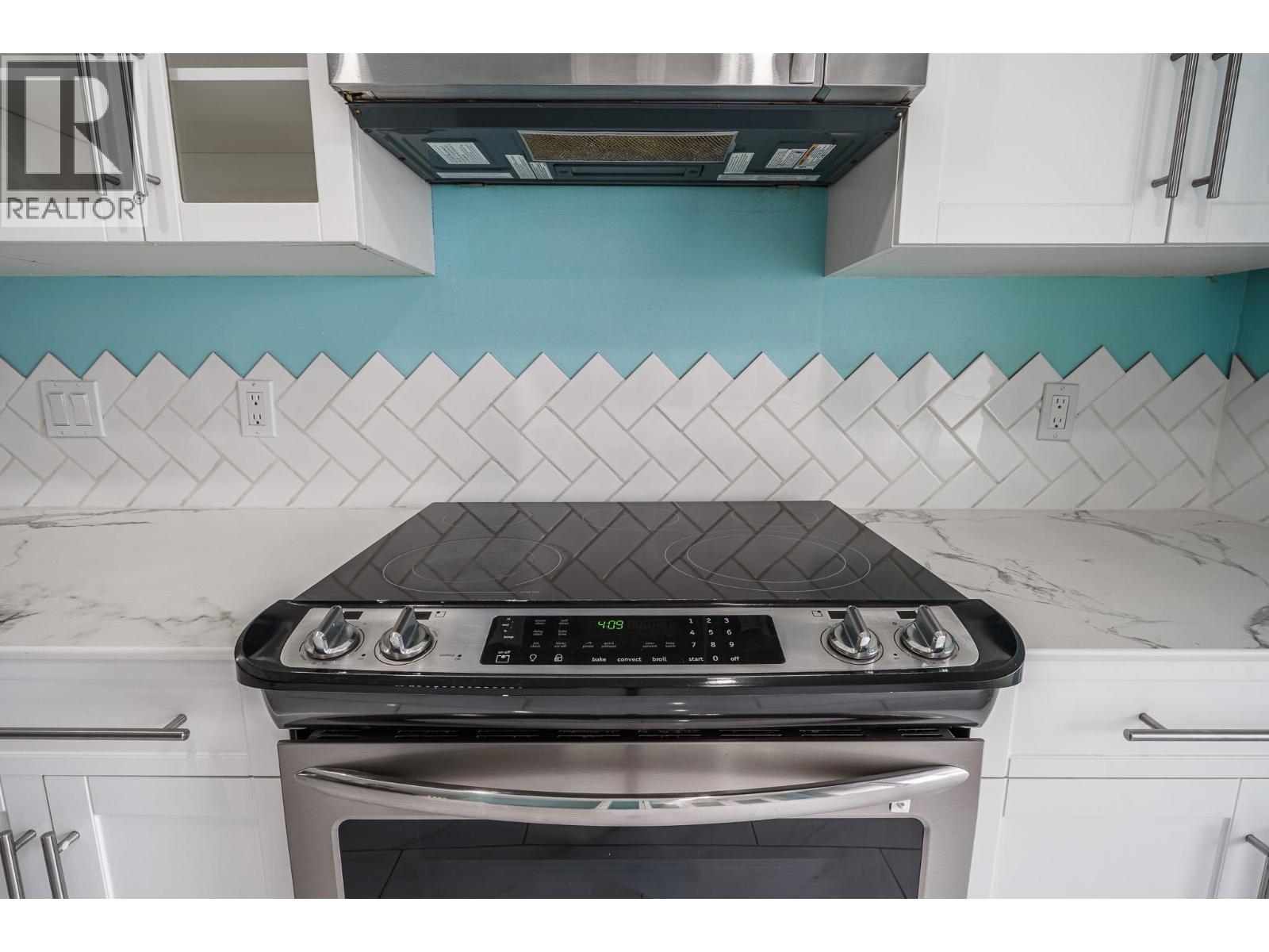 1203 545 Austin Avenue, Coquitlam, British Columbia  V3K 6R4 - Photo 8 - R3110050