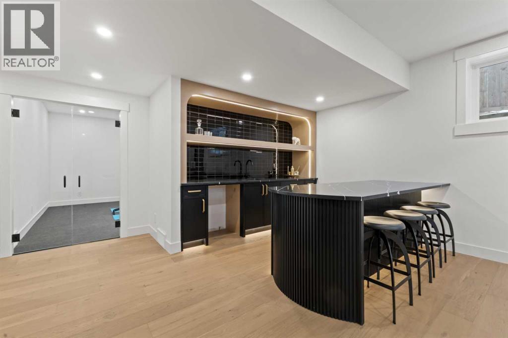 1910 Broadview Road, Calgary, Alberta  T2N 3H7 - Photo 46 - A2298662