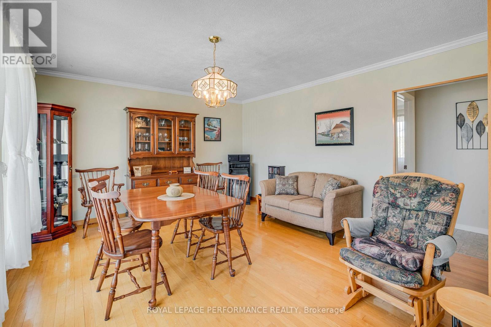 459 Theriault Street, Hawkesbury, Ontario  K6A 1Z4 - Photo 12 - X12986176