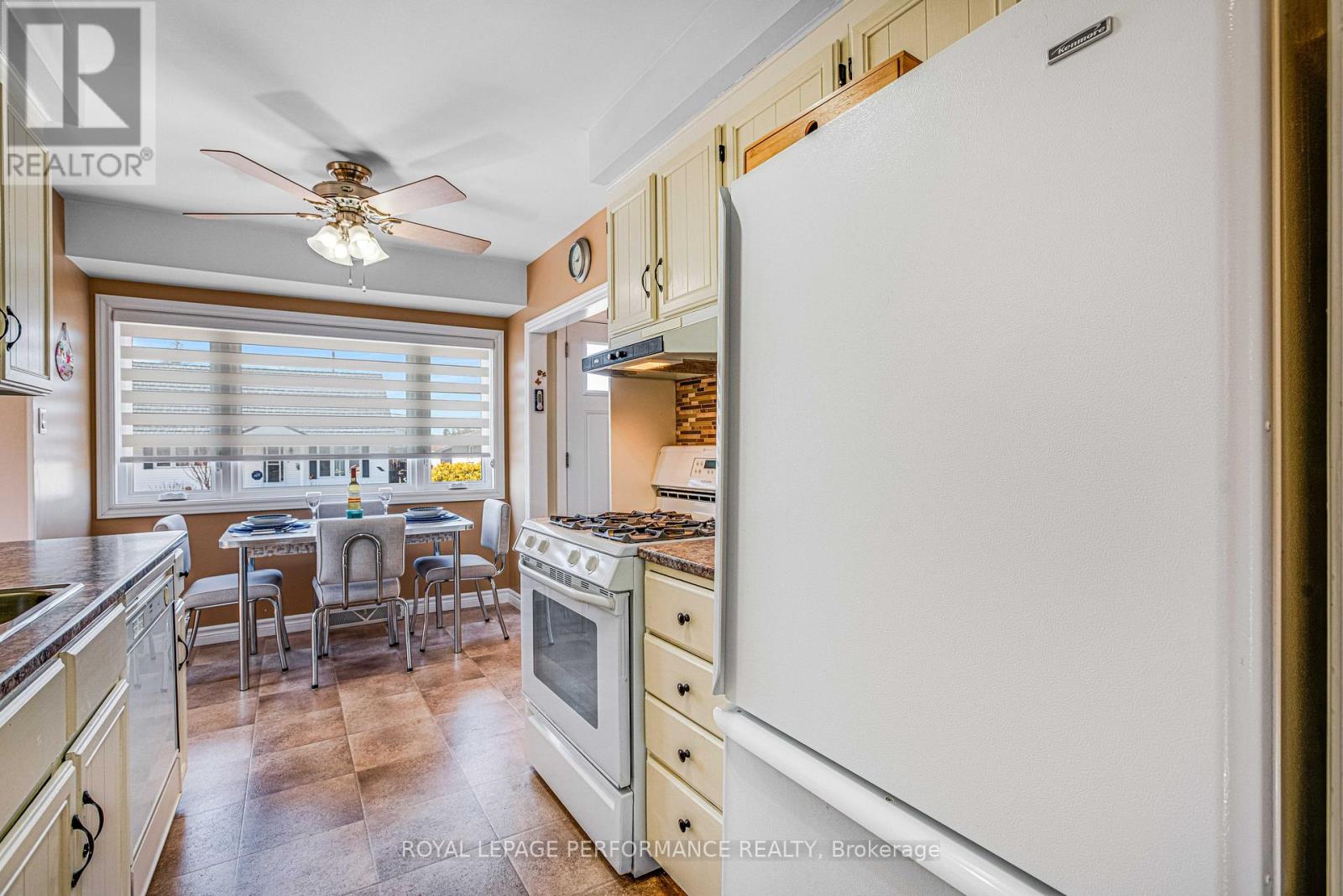 459 Theriault Street, Hawkesbury, Ontario  K6A 1Z4 - Photo 6 - X12986176