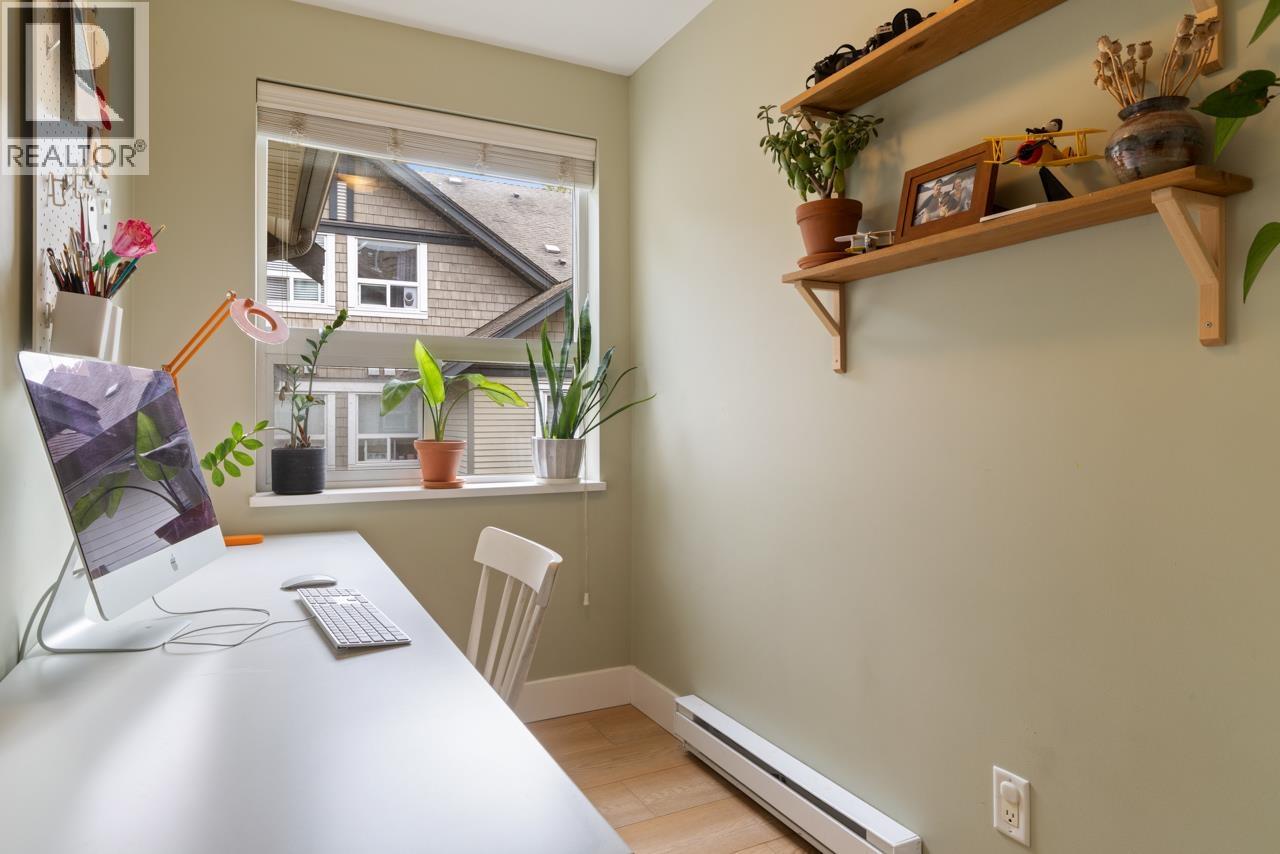 210 4458 Albert Street, Burnaby, British Columbia  V5C 2G2 - Photo 14 - R3108324