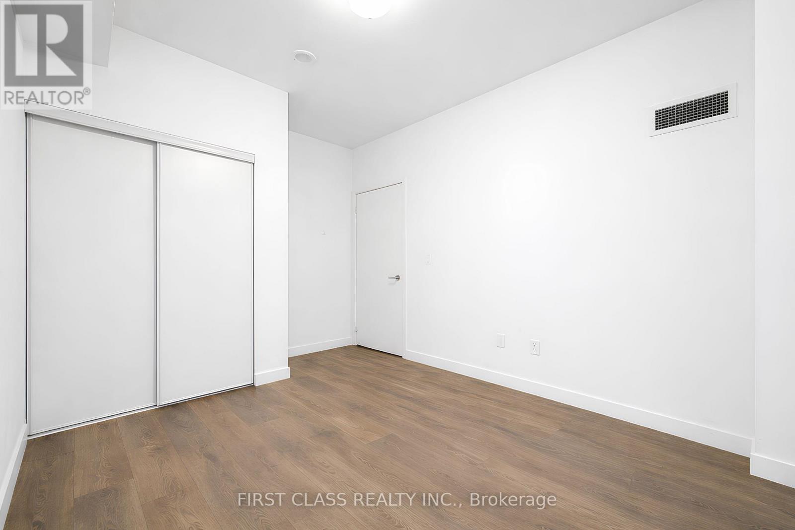 3210 - 8 Eglinton Avenue E, Toronto, Ontario  M4P 1A6 - Photo 6 - C12986208