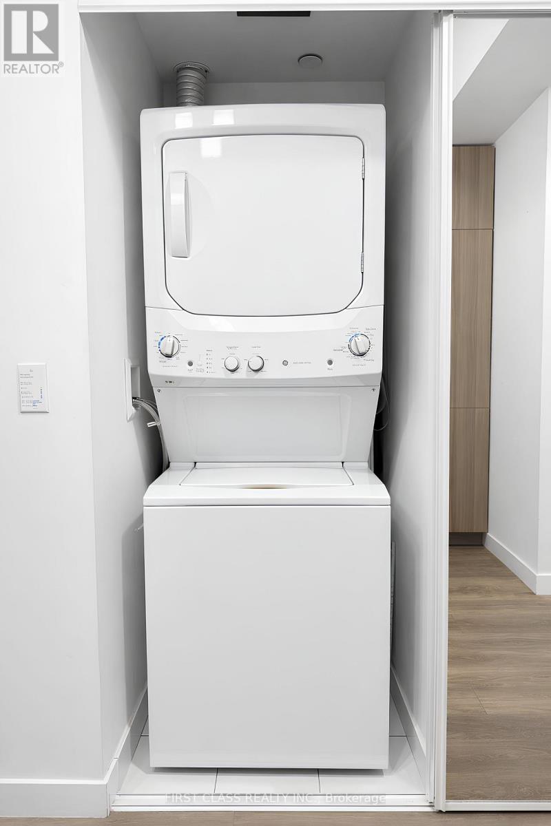 3210 - 8 Eglinton Avenue E, Toronto, Ontario  M4P 1A6 - Photo 8 - C12986208