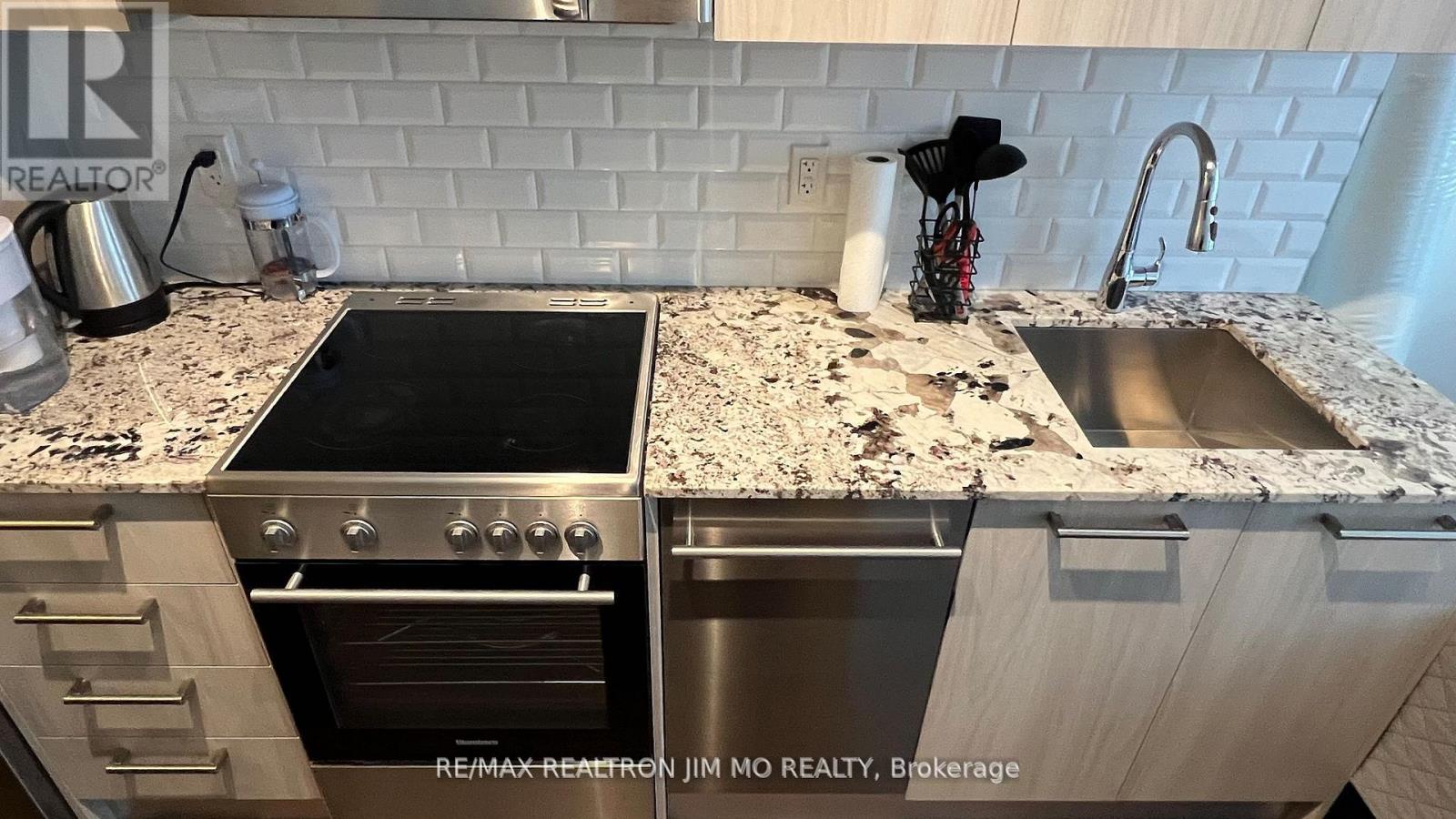 706 - 28 Wellesley Street E, Toronto, Ontario M4Y 0C4 - Photo 21 - C12986222